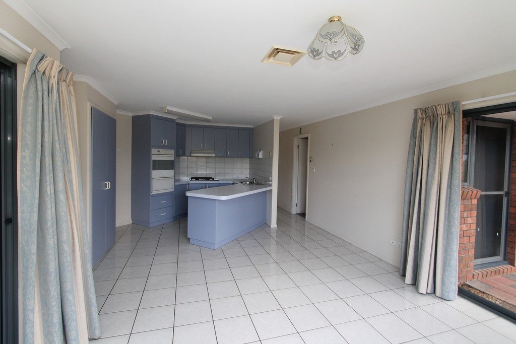 9 Wicklow Drive INVERMAY PARK 5