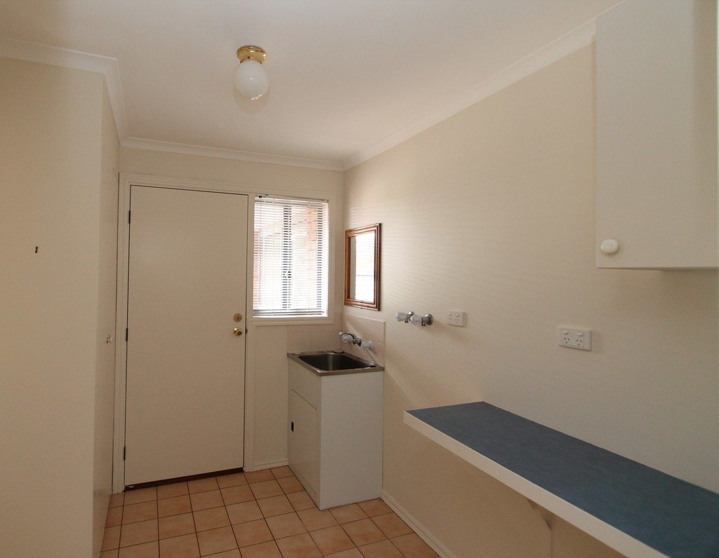 9 Wicklow Drive INVERMAY PARK 12