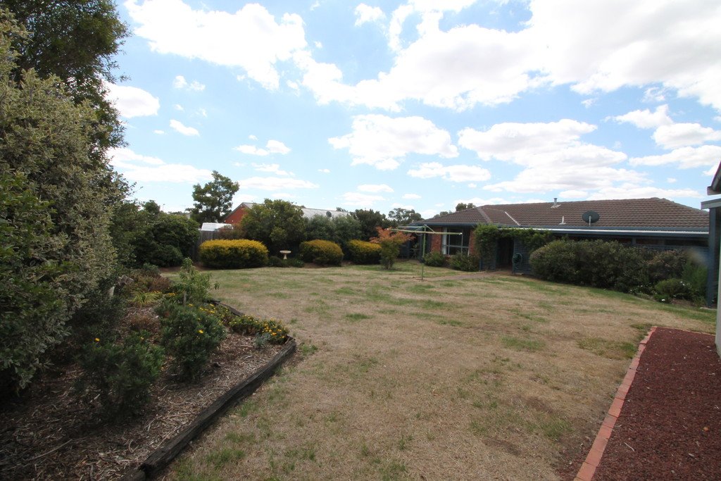 9 Wicklow Drive INVERMAY PARK 15