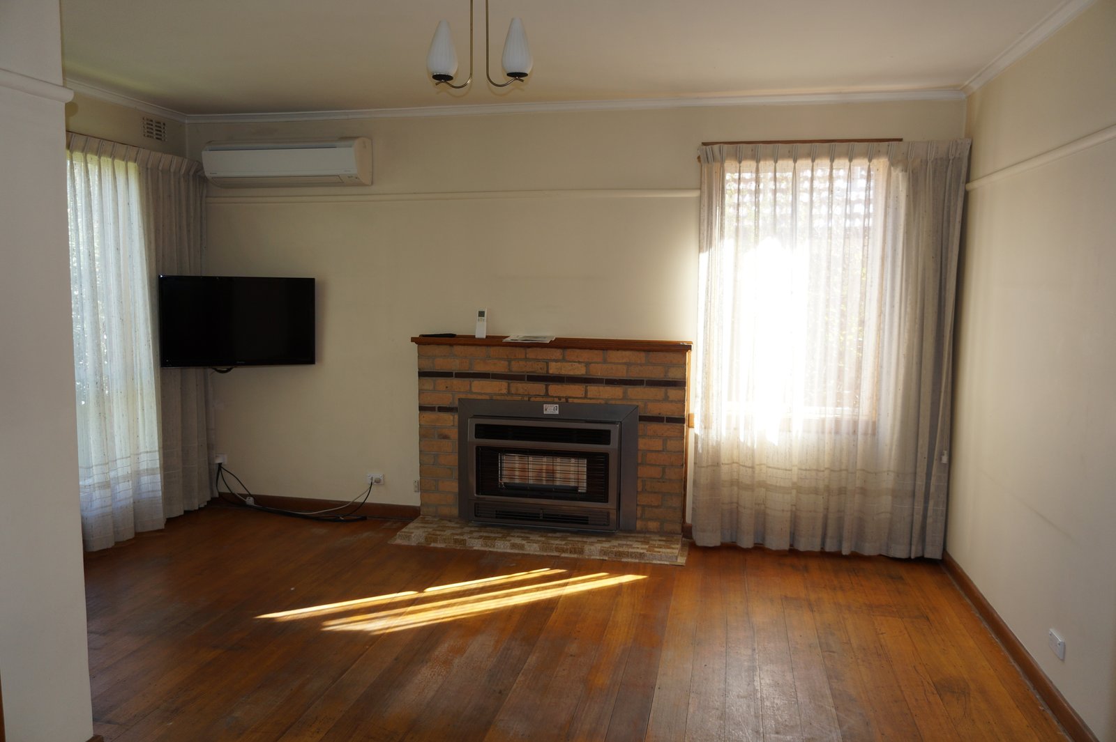 Gallery: 9 Widdop Crescent