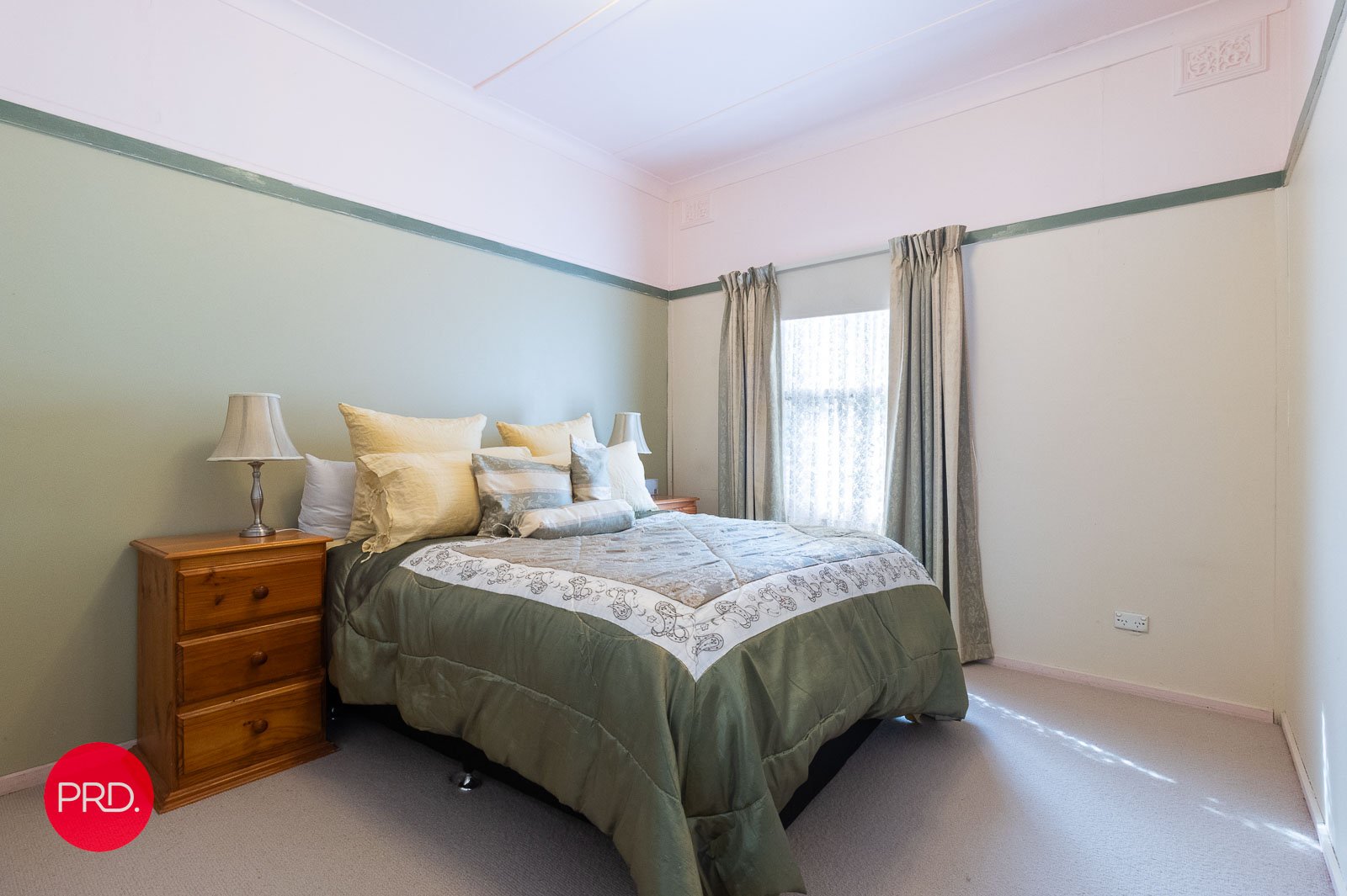 9 Wilga Street CAPTAINS FLAT 8