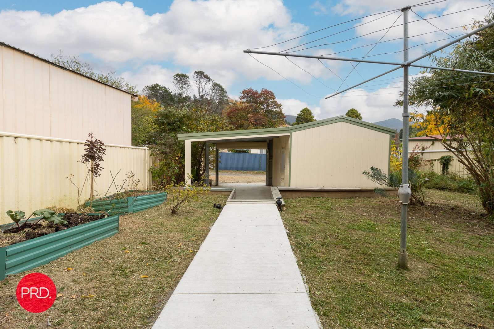 9 Wilga Street CAPTAINS FLAT 13