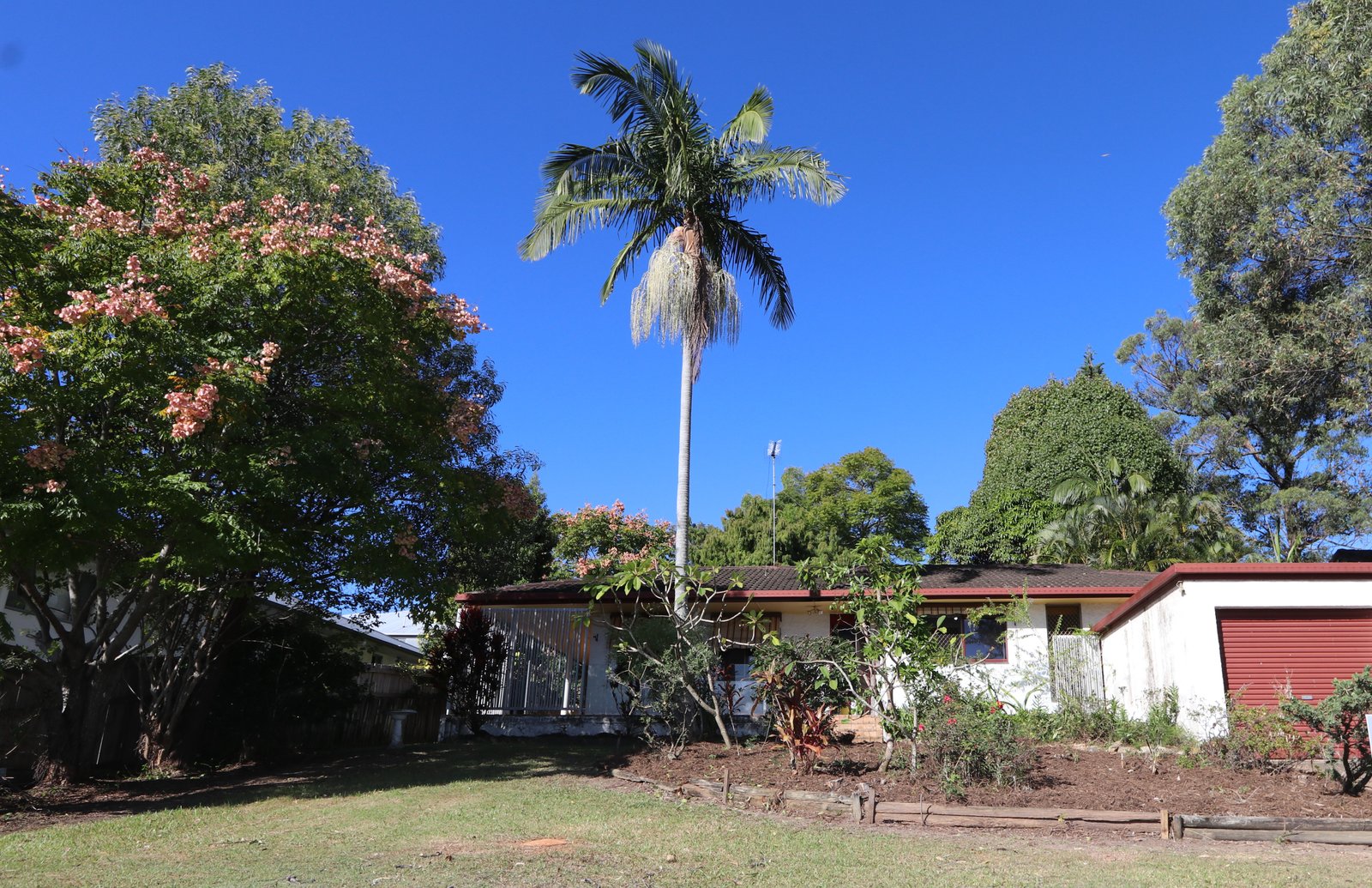 9 Winani Drive ASHMORE 1