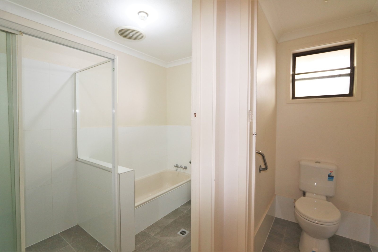 9 Winani Drive ASHMORE 13