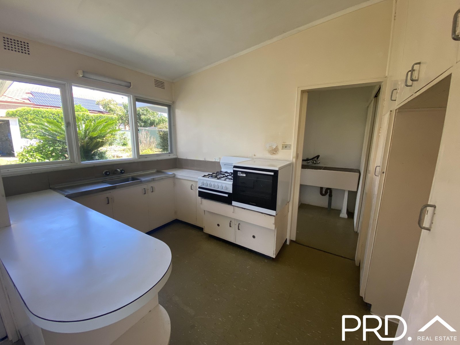 9 Windsor Road PADSTOW 3