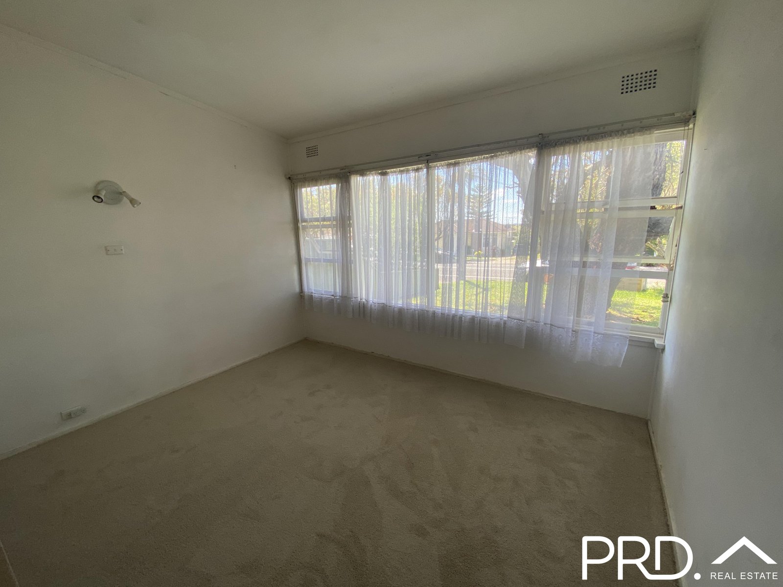9 Windsor Road PADSTOW 4