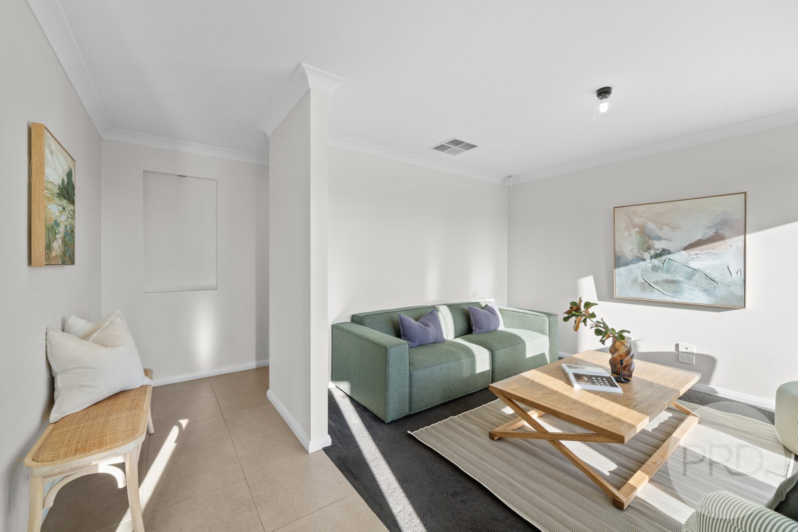 9 Winter Avenue GOBBAGOMBALIN 3