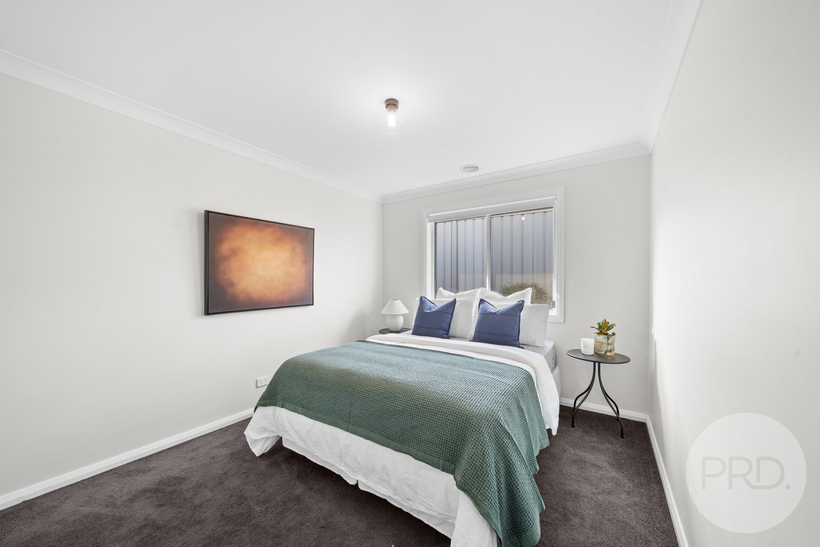 9 Winter Avenue GOBBAGOMBALIN 12