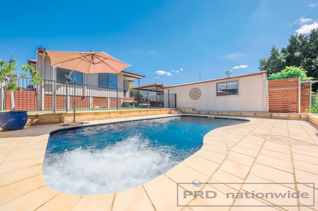 9 Wolstenholme Street RUTHERFORD 2