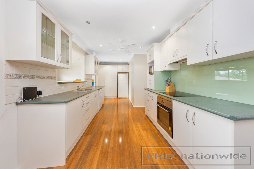 9 Wolstenholme Street RUTHERFORD 4