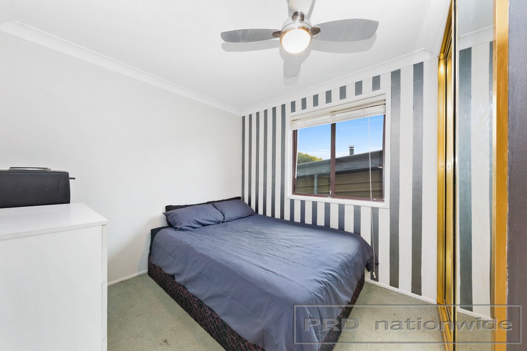 9 Wolstenholme Street RUTHERFORD 10