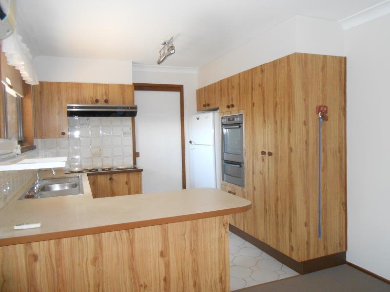 9 Woodbry Crescent TAMWORTH 1