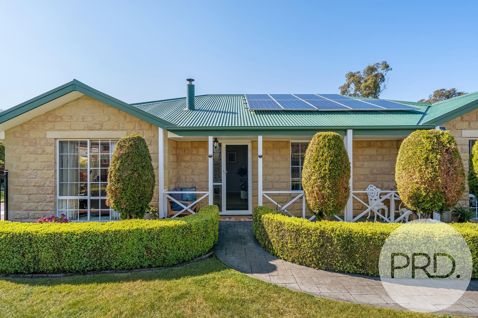 9 Woodhurst Road SEVEN MILE BEACH 1