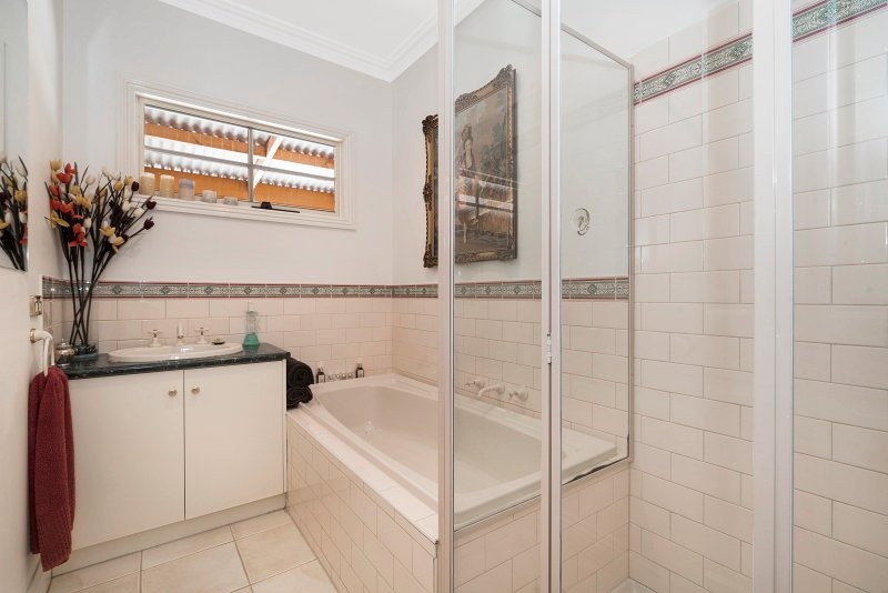 9 Woodlea Close STRATHFIELDSAYE 9