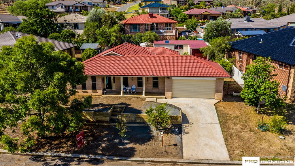 9 Woodside Road TAMWORTH 1