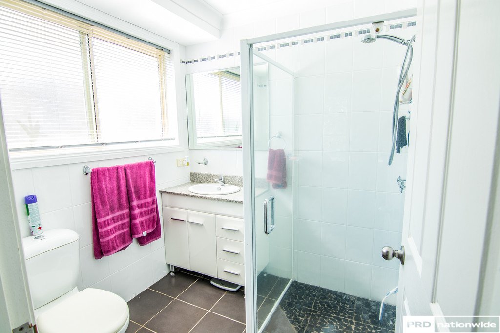 9 Woodside Road TAMWORTH 8