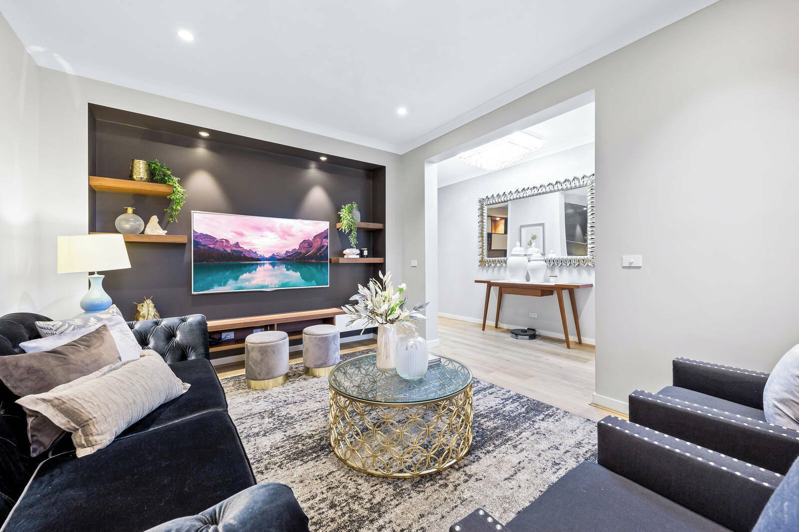 Gallery: 9 Yellowbox Drive