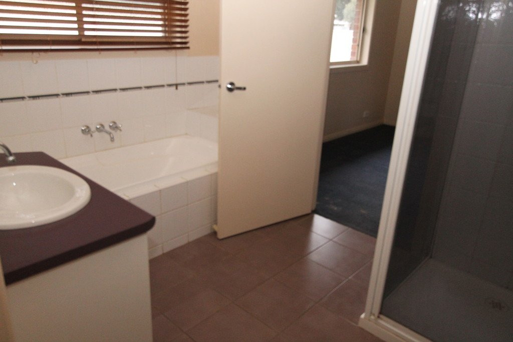 9 Yootha Court MINERS REST 7