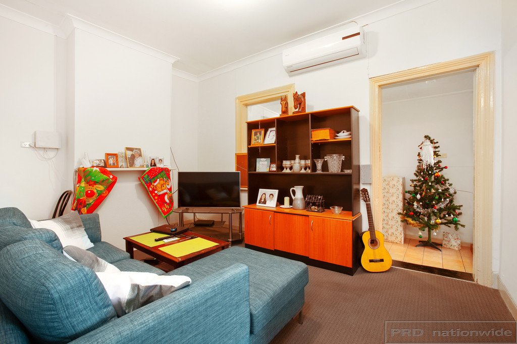 9 Young Street EAST MAITLAND 5