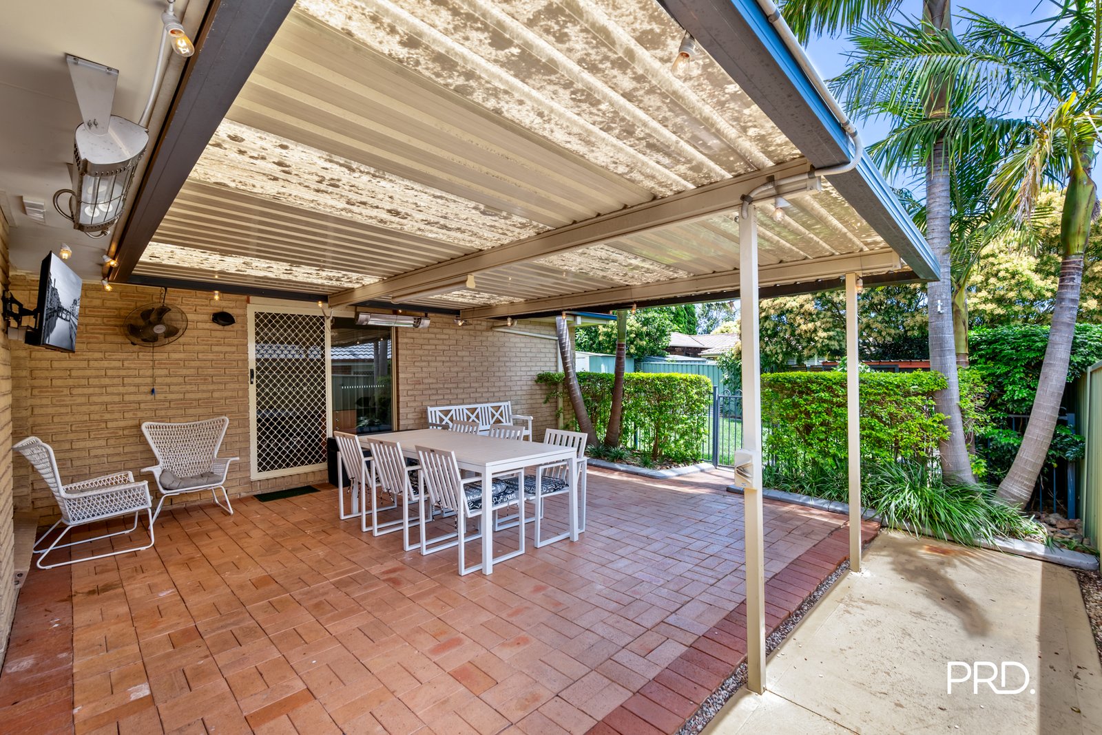 9 Yuroka St  GLENMORE PARK 10