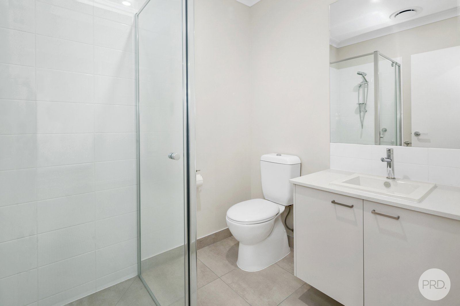 9 Zelkova Place LAKE GARDENS 7