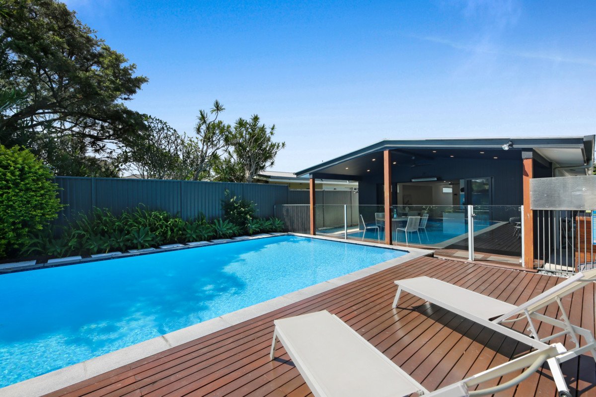 90 Albion Avenue MIAMI 1