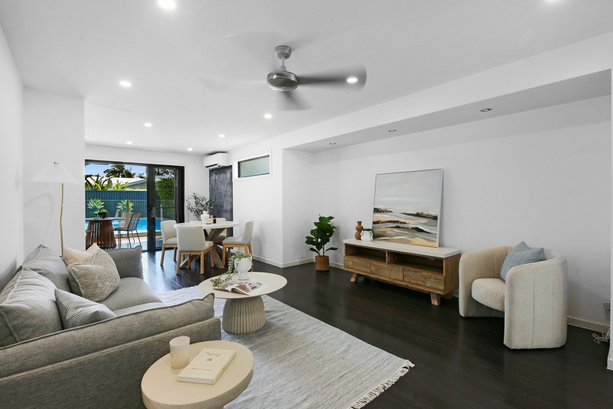 90 Albion Avenue MIAMI 3