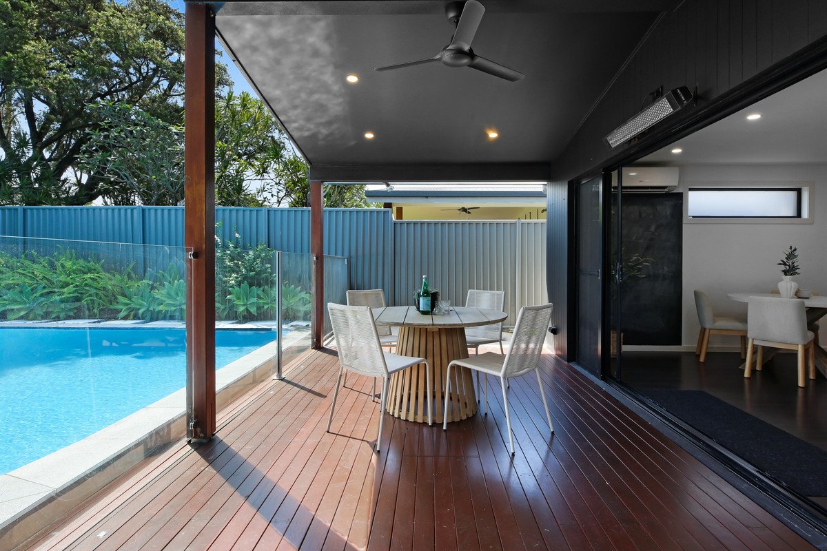 90 Albion Avenue MIAMI 9