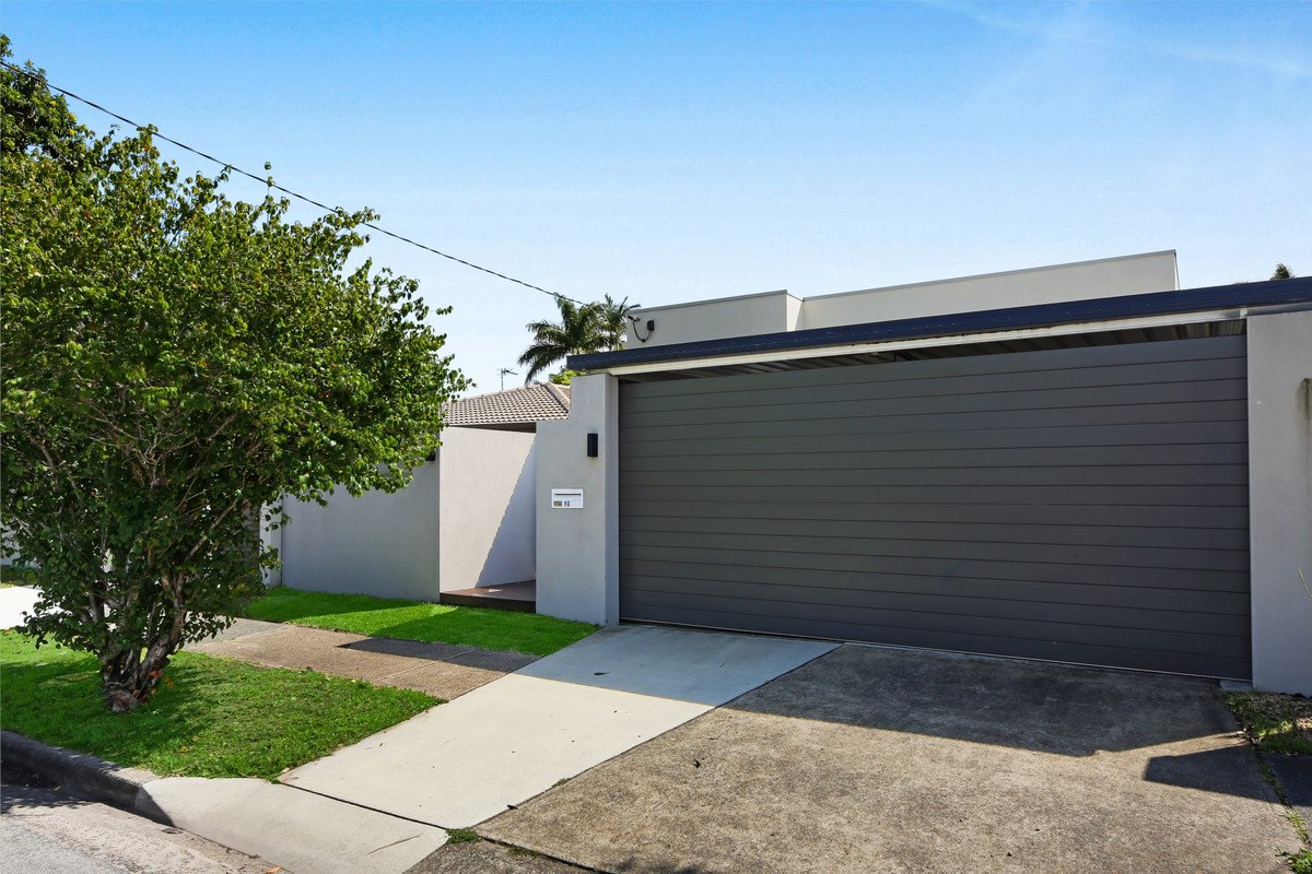 90 Albion Avenue MIAMI 20