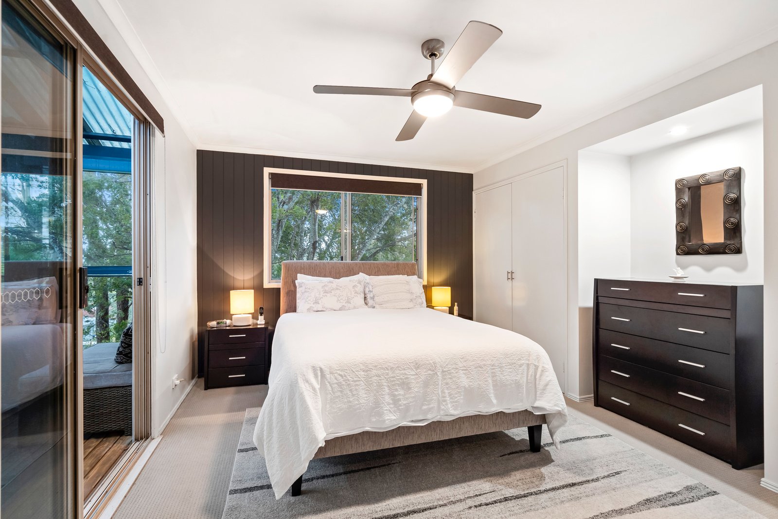 90 Avocado Street ELANORA 3