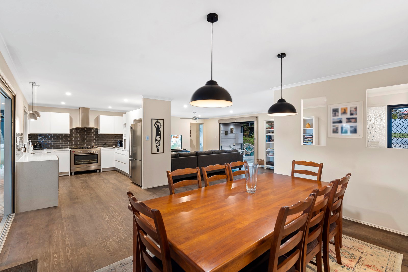 90 Avocado Street ELANORA 4