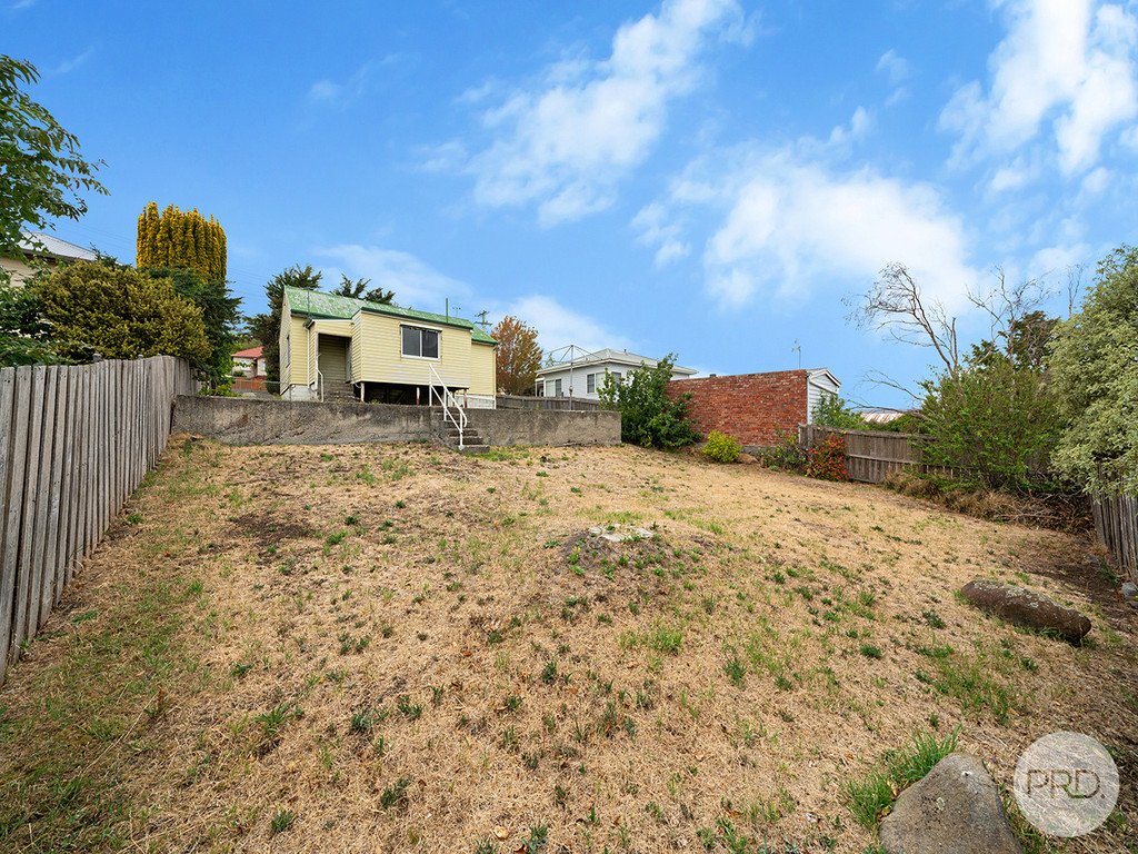 90 Bowen Road LUTANA 14