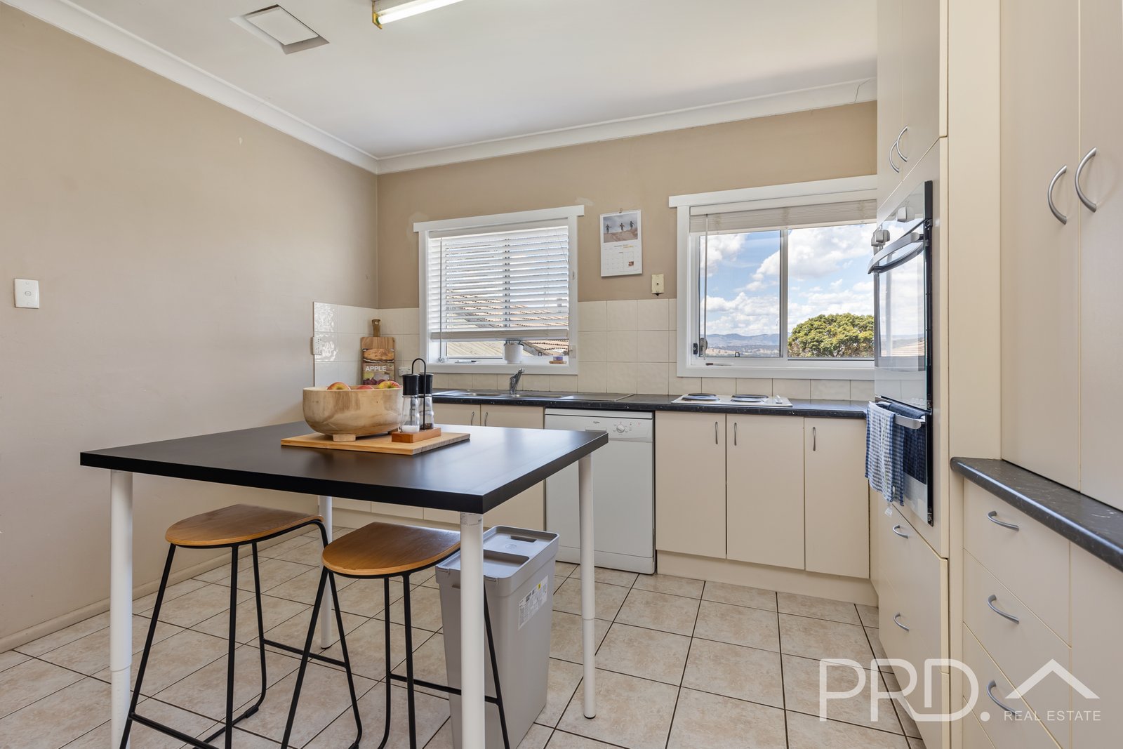 90 Broughton Street TUMUT 3