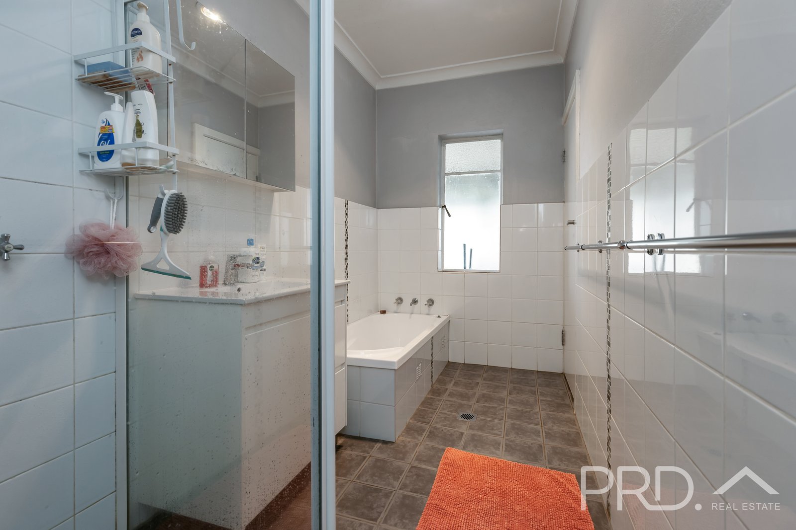 90 Broughton Street TUMUT 8