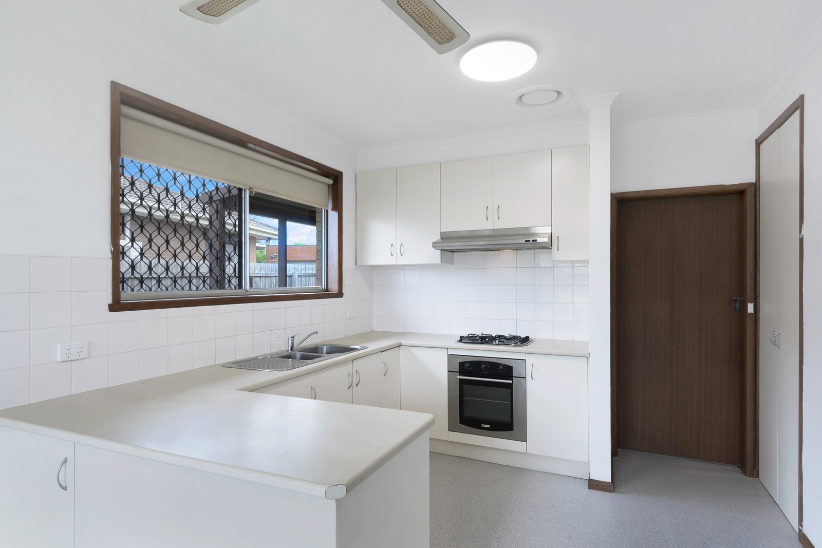 Gallery: 90 Burdoo Drive