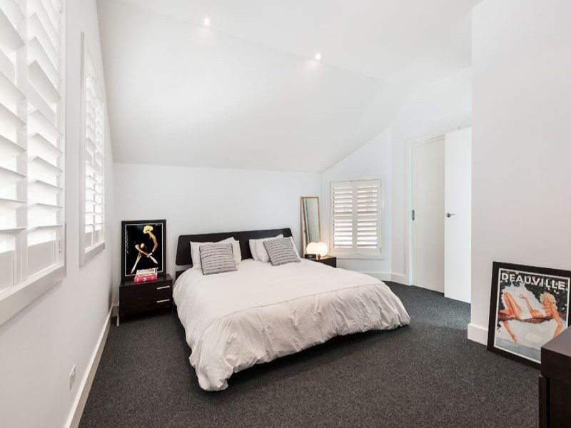 Gallery: 90 Canterbury Place