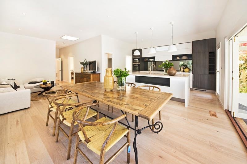 Gallery: 90 Carpenter Street