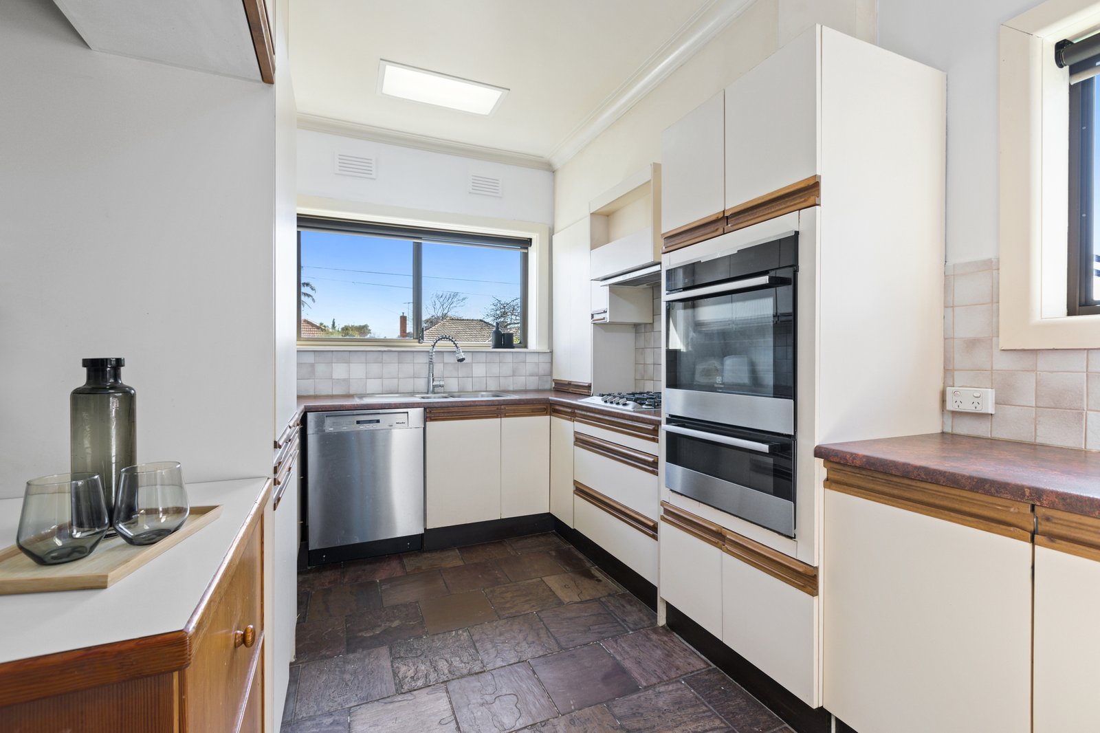 Gallery: 90 Chapel Road