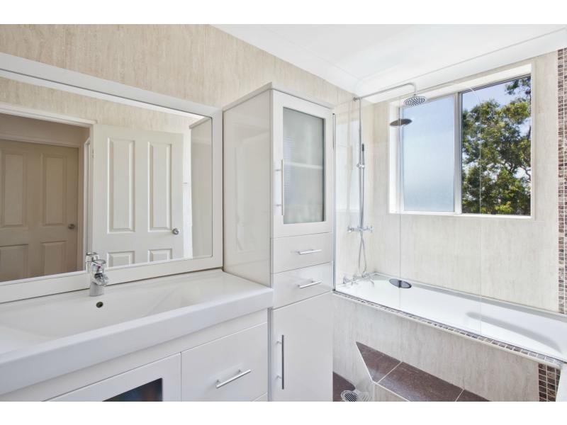 90 Chuter Avenue RAMSGATE BEACH 5