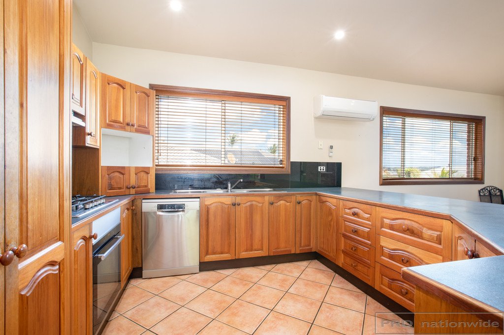 90 Denton Park Drive RUTHERFORD 8