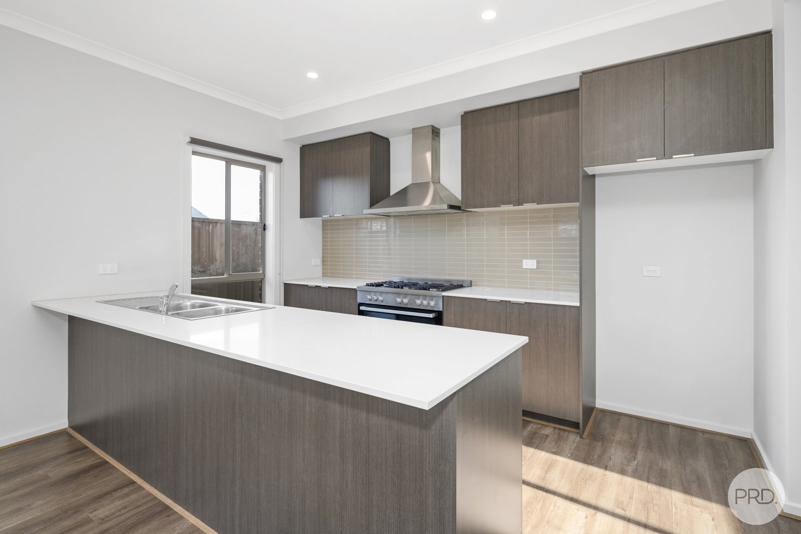 90 Dyson Drive LUCAS 10