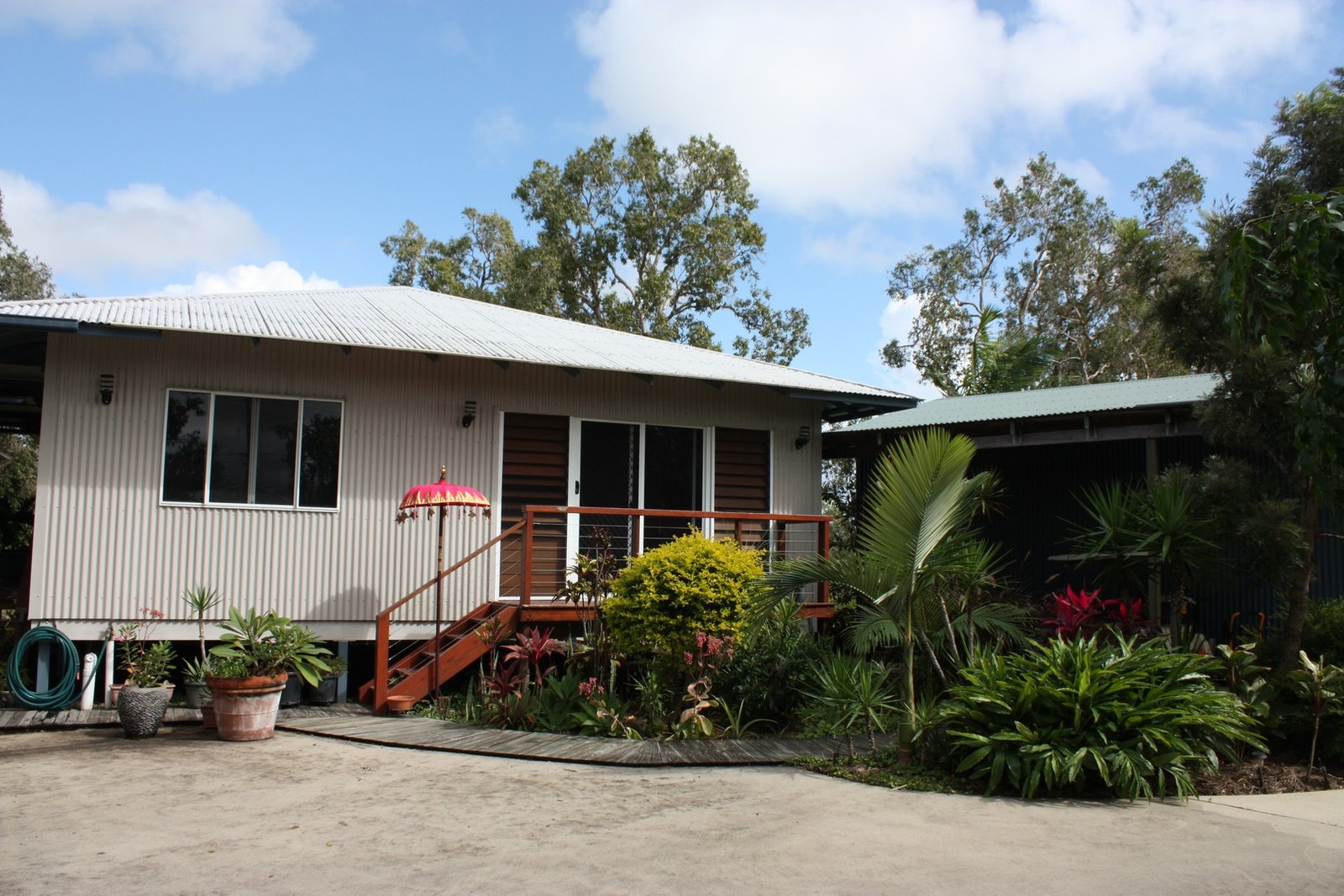 90 Faust Street PROSERPINE 7