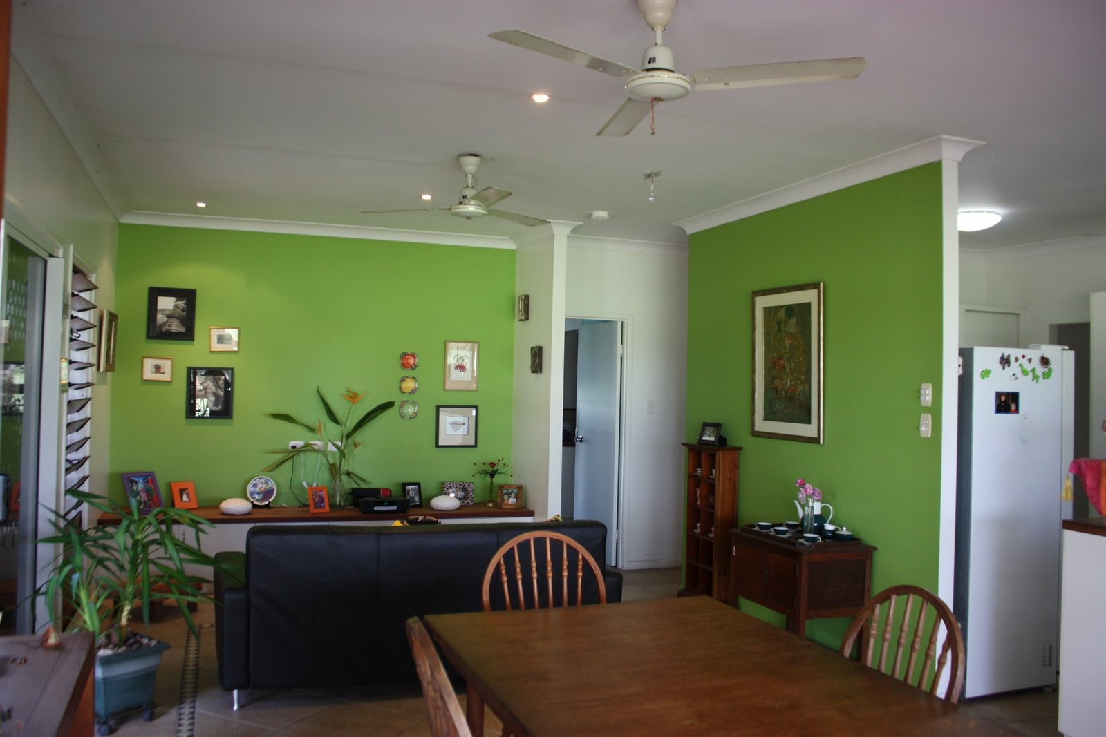 90 Faust Street PROSERPINE 11