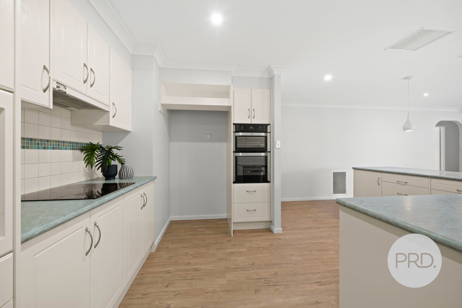 90 Henwood Avenue KOORINGAL 6