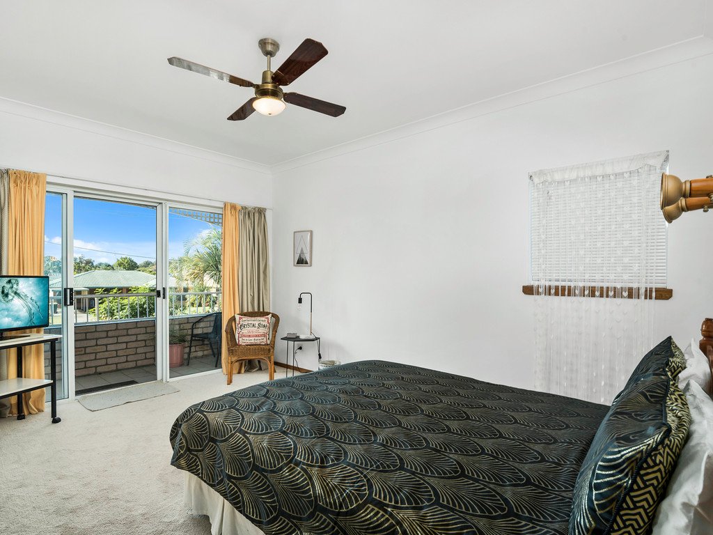 90 Jacaranda Ave  TWEED HEADS WEST 6