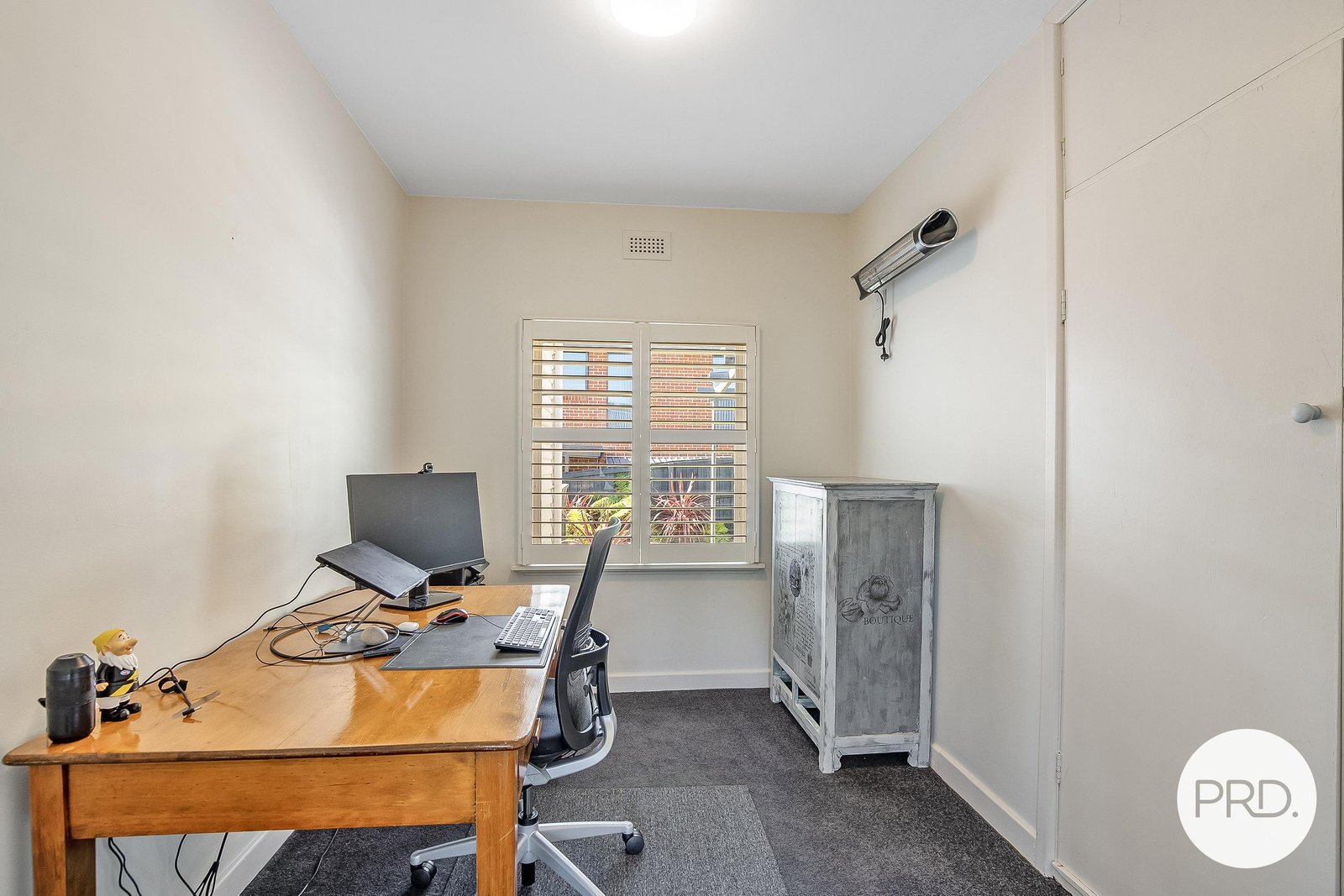 90 Kaoota Road ROSE BAY 8