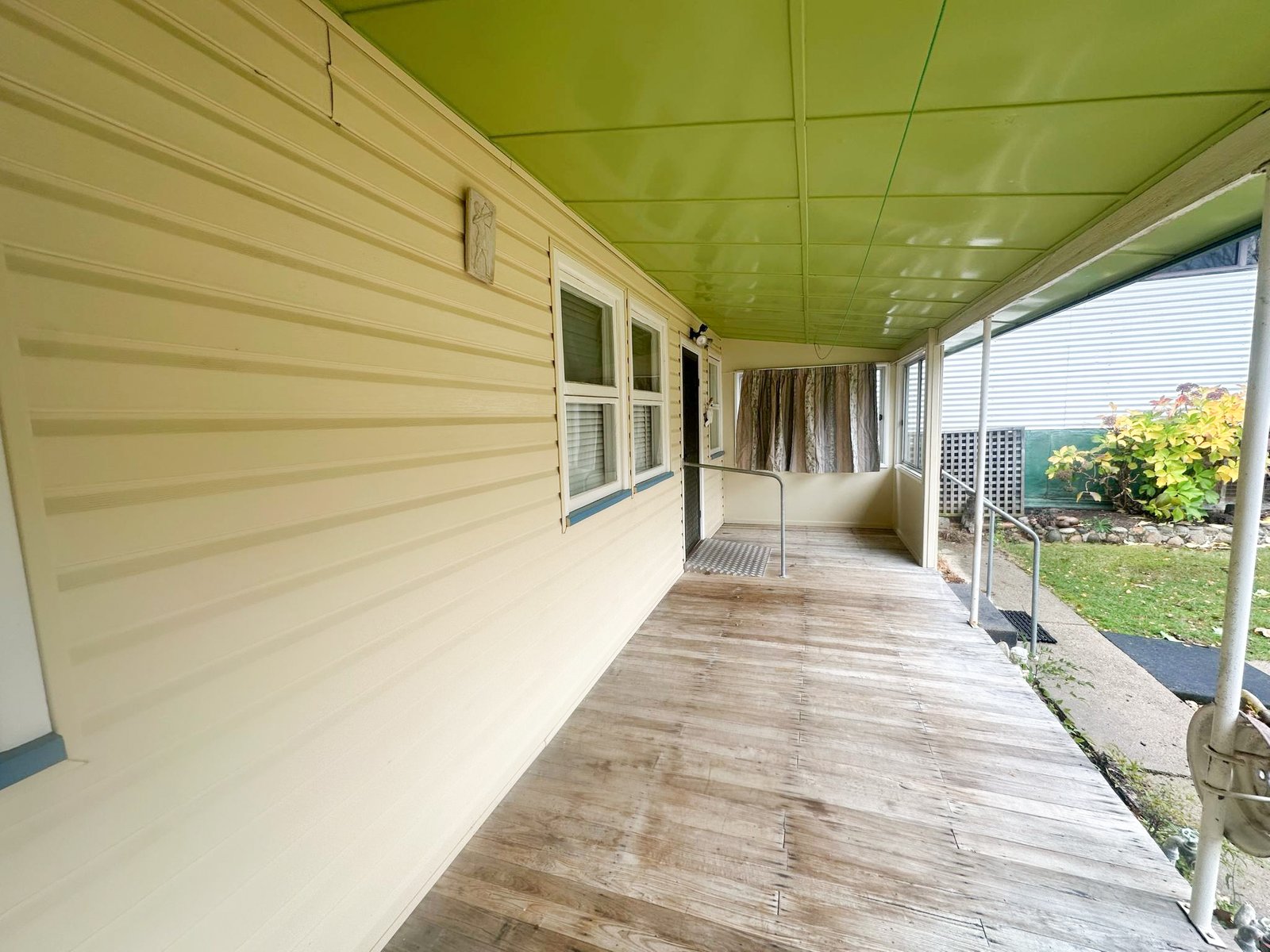 90 King Street TUMBARUMBA 10