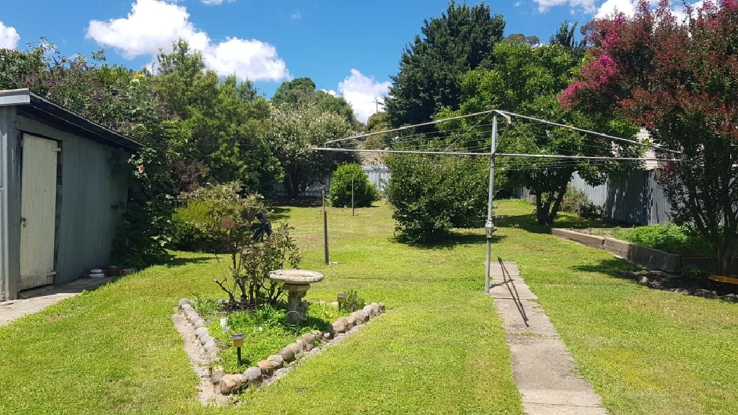 90 King Street TUMBARUMBA 12