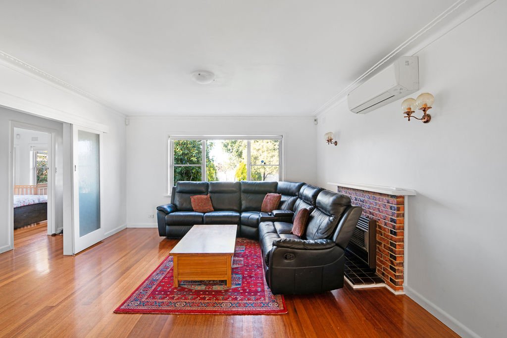 Real Estate and Property in 90 Leeds Street, Doncaster East, VIC