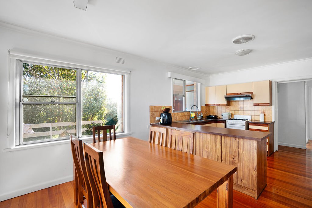 Real Estate and Property in 90 Leeds Street, Doncaster East, VIC